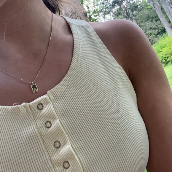 Light Yellow Button-up Front Racer Back Cropped Tank Top - Picture 3 of 9